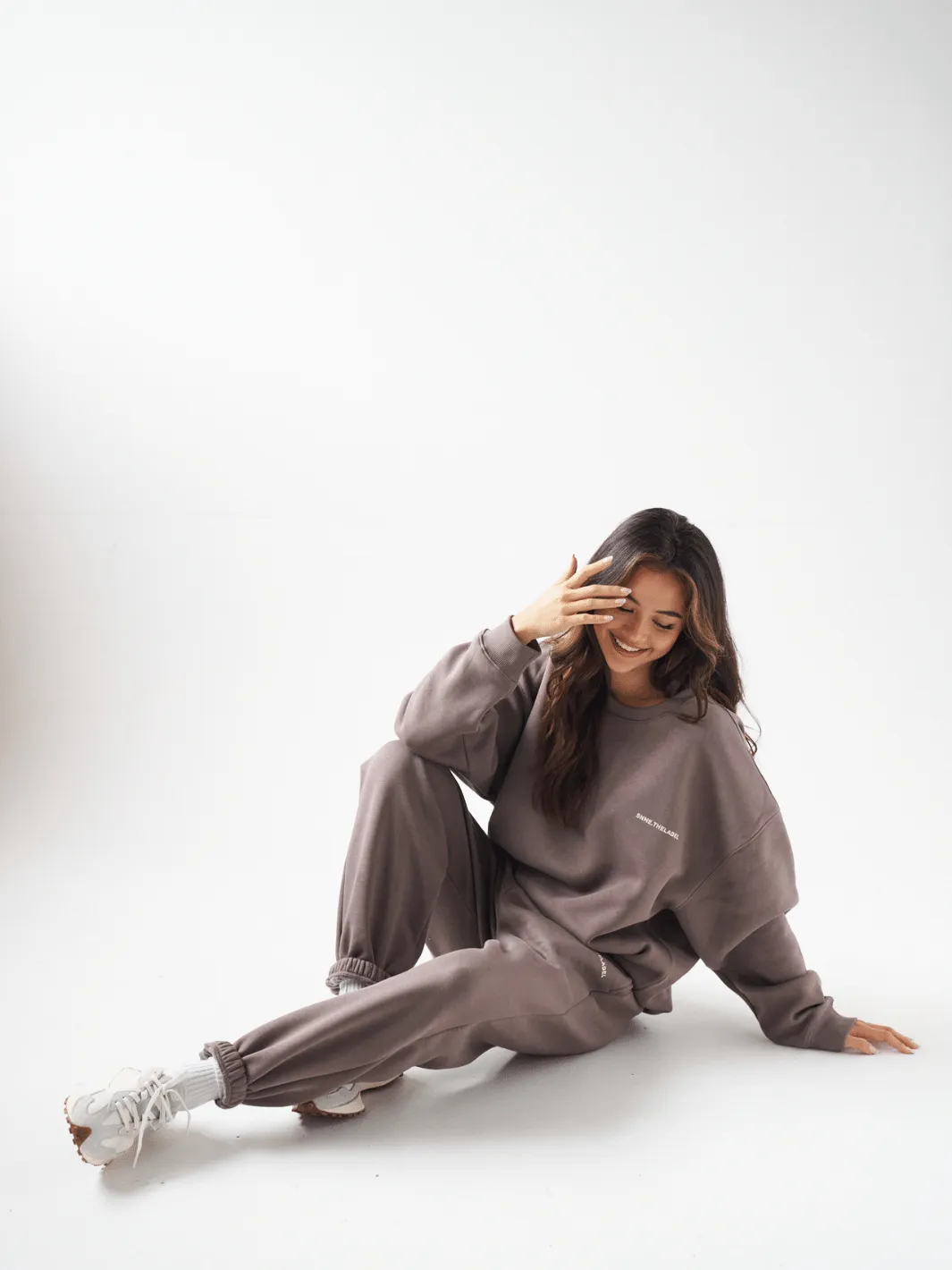 Baggy Essential Joggers - Washed Brown
