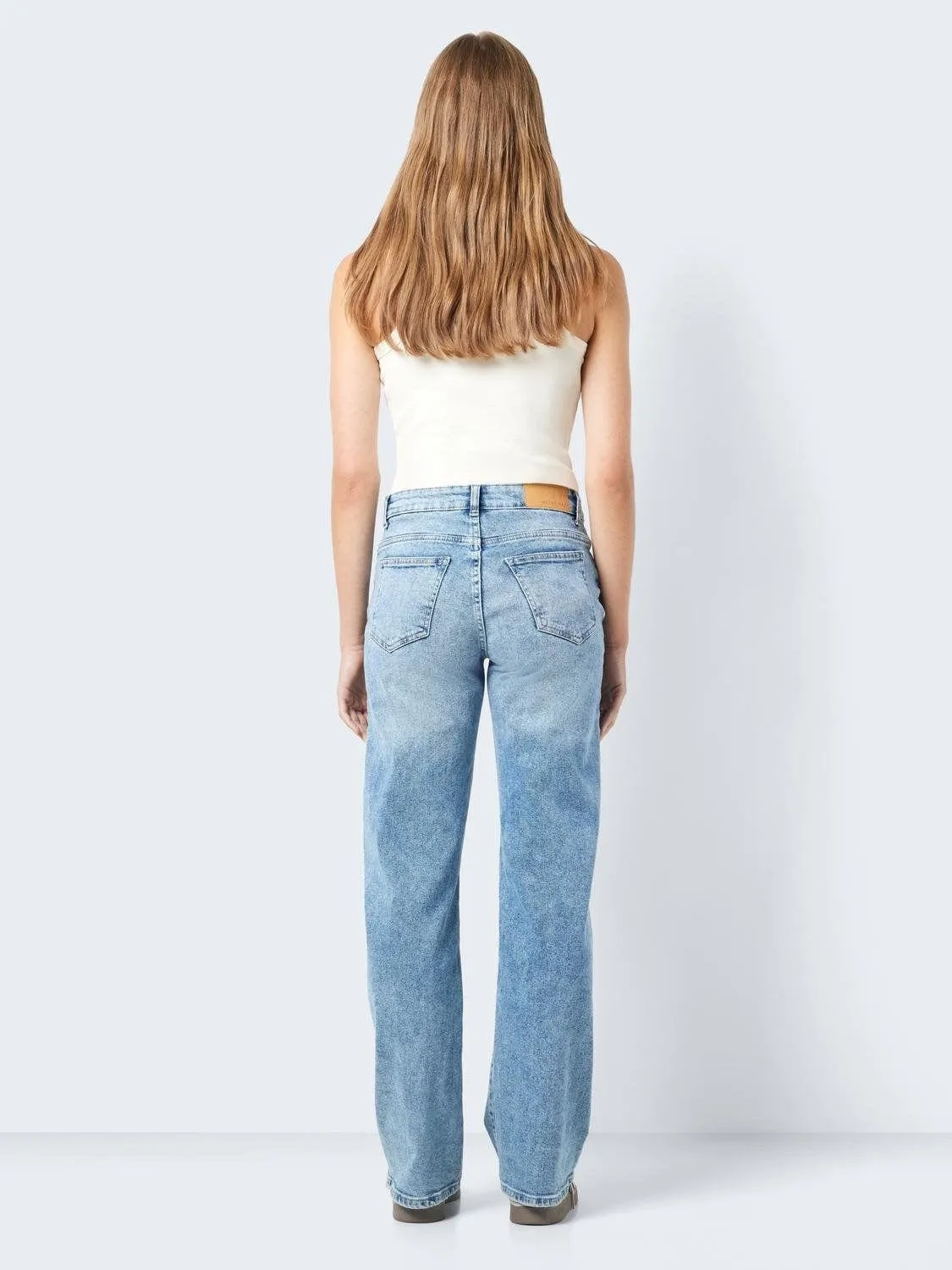 Light Blue Denim Jeans med vidde - Yolanda - Noisy May