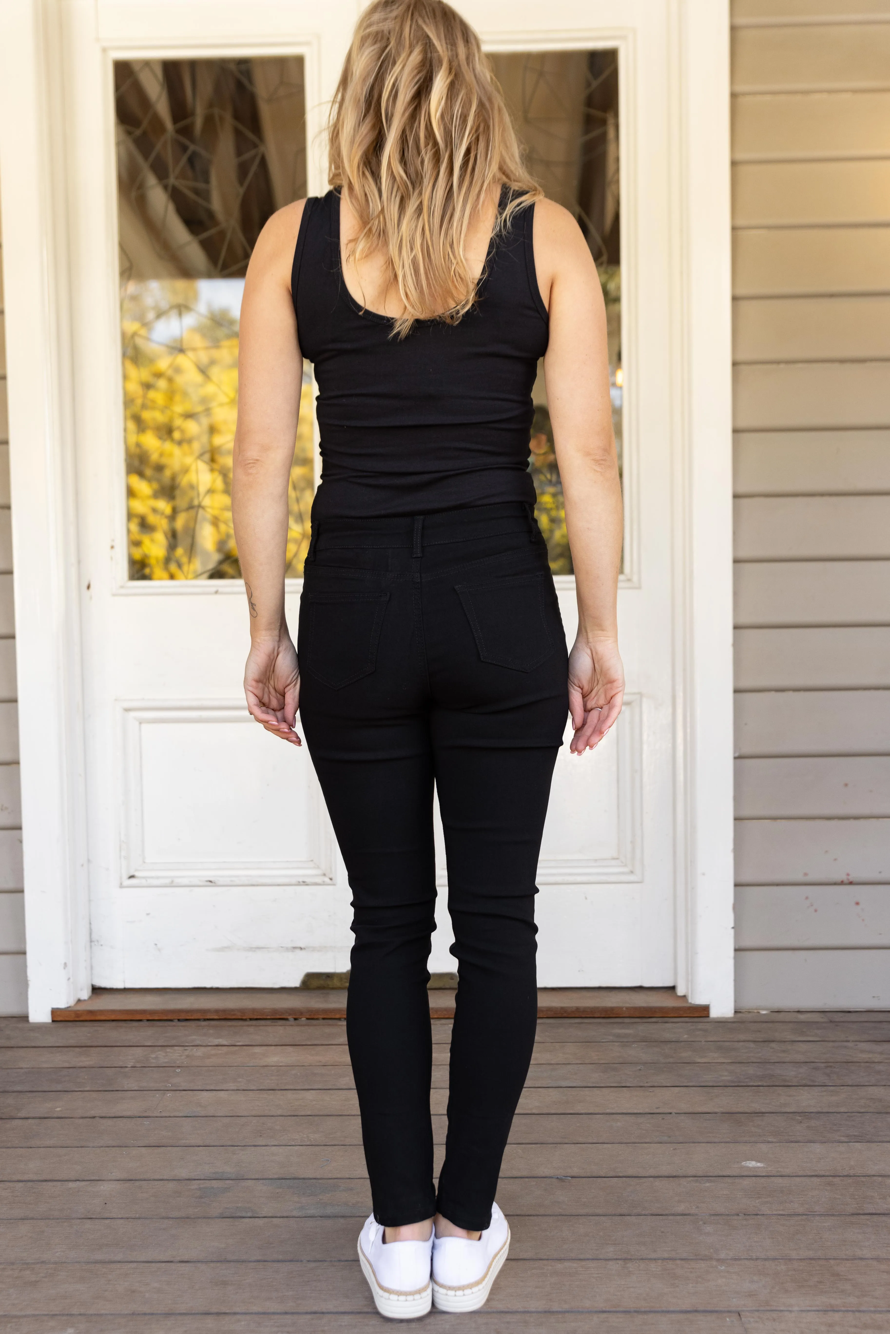 Tyler Jeans in Black